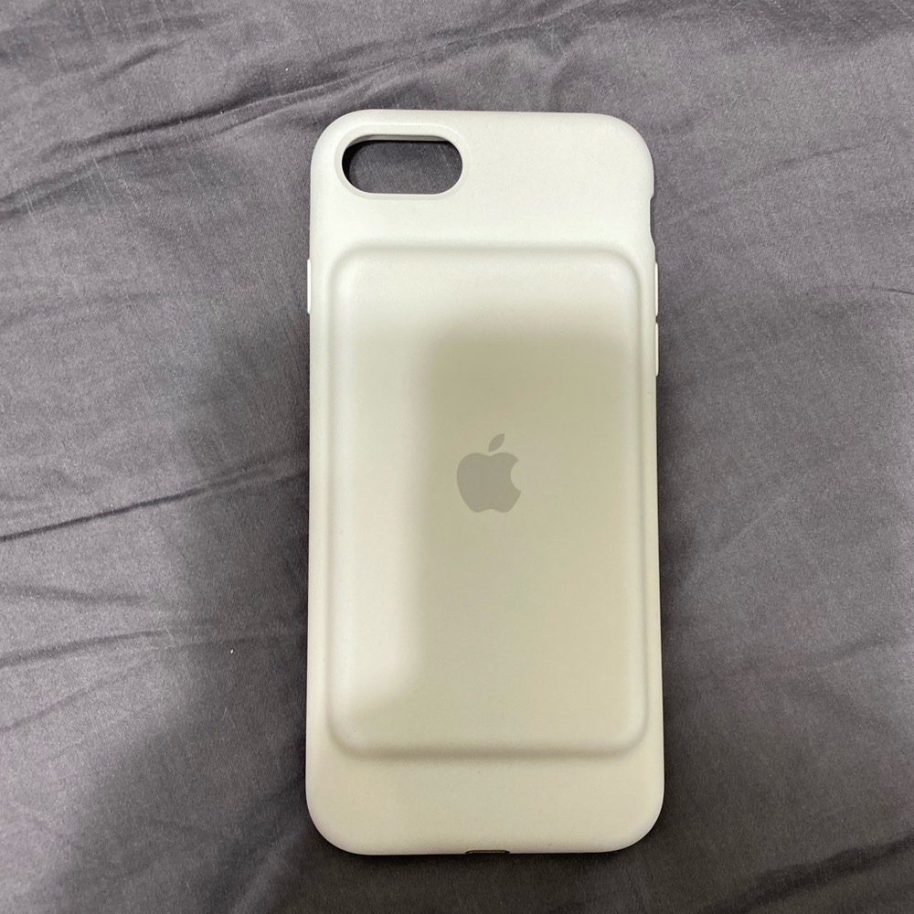 apple iphone 7/8 charging case